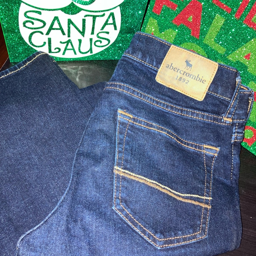 Abercrombie & Fitch Men's Dark Blue Slim Jeans